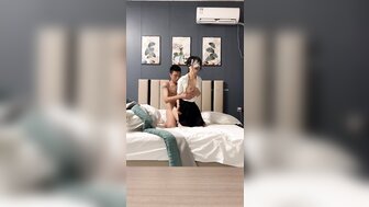 純情學妹穿著校啪啪 估不到會發出這麼淫蕩的叫床聲