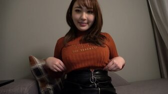 FC2PPV2763151 與色情巨乳妹逛街起性欲到廁所一炮 回酒店再來數炮被榨乾[Part1]