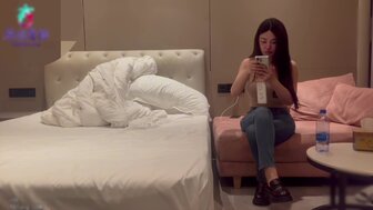 探花一個葫蘆身形禦姐 配合度高大胸大屁股做起來很舒服
