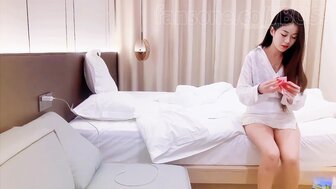約炮膚白貌美大長腿女孩