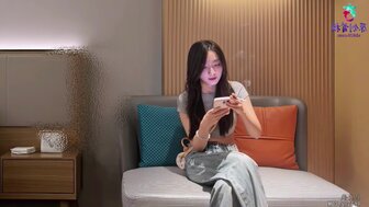 重金探花身材比例完美的極品美女叫聲誘人