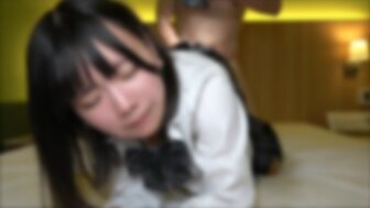 FC2PPV4967098 150公分嬌小短髮女大生 穿著高中校服被大屌猛插瘋狂高潮[Part1]