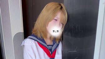沒操過幾次的白嫩少女被瘋狂打樁無套內射