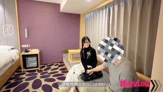 可愛雙馬尾色情網紅遇上粉絲約炮 摘除套子說好不內射但真的太爽全射進小穴