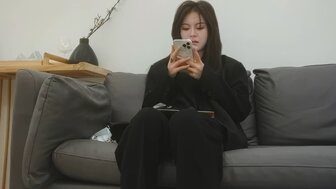 黑絲美妹子被猛操到哭了 還願意替口交出火