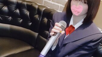 FC2PPV2705734 見到嬌小可愛女學生產生一種無法抑制衝動失控內射