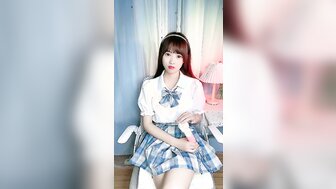 清純學生與小男友激情做愛 純情白絲可愛呻吟