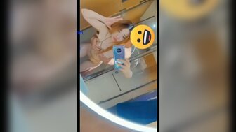 白晢女神床上如母狗般任人蹂躪 肛塞爆菊猛操蜜穴不忘自拍蕩樣