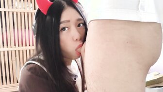 動漫角色變成真人 宅男上下其手口爆滿滿