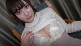 FC2PPV3079995 皮膚雪白嫩妹被炮哥弄到高潮噴水 騷叫不斷內射阿黑臉[Part1]