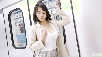 尾行巨乳女神回家 下藥侵犯