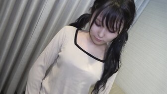 FC2PPV3106475 白晢雙馬尾可愛少女強忍高潮 被狂操白虎穴大量中出[Part1]