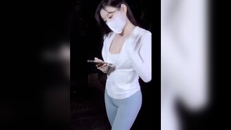 正妹楊晨晨夜間跑步 被猛男大力沖擊帶回家深入認識
