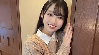 FC2PPV3189943 極品膚白可愛嫩妹白虎一線穴被小哥內射滿滿